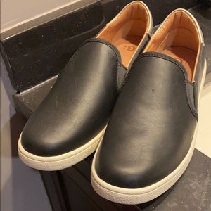 UGG SLIP ONS
